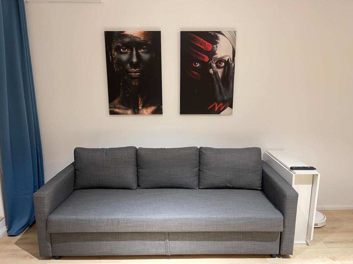 Treasure Luxury Apartment Palace Boekarest Buitenkant foto
